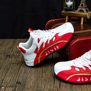 Erkaklar uchun yengil denim yugurish poyabzallari, sirpanmaydigan bog'ichli dizayn va aşınmaya chidamli sun'iy yuqori qismi bilan. EVA ichki qismi, tasodifiy ko'cha uslubi, bir rangli, piyoda yurish va ochiq havoda foydalanish uchun mos.