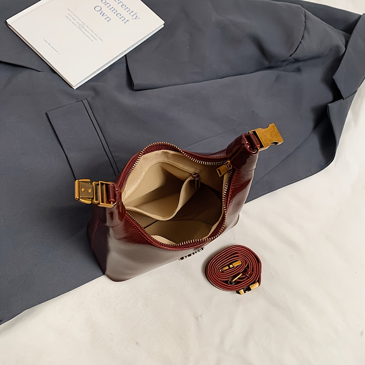 Retro Style Crossbody Bag for Women with Glitter Accents Zipper Closure Detachable Strap in Red and Black