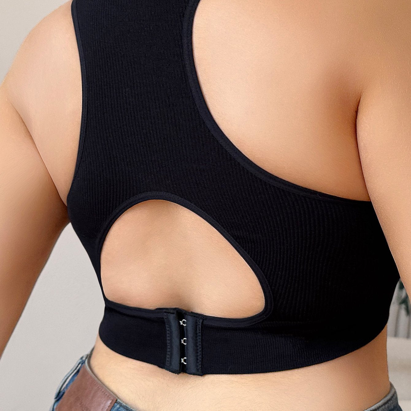 Women's Seamless Plus Size Posture Correcting Bras Athletic Support for Yoga Gym