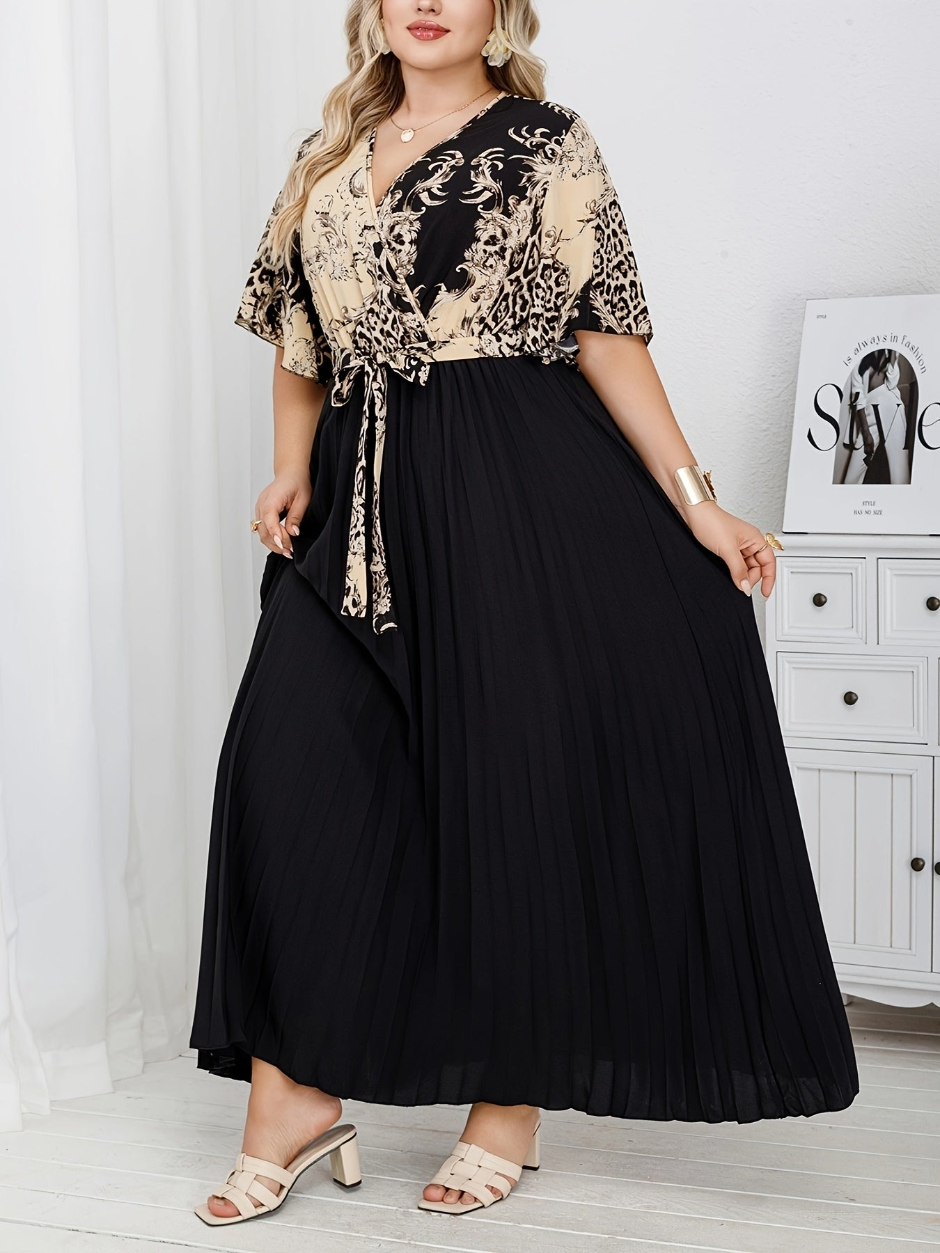 Women's Plus Size Pleated Print V-Neck Dress Elegant Temperament