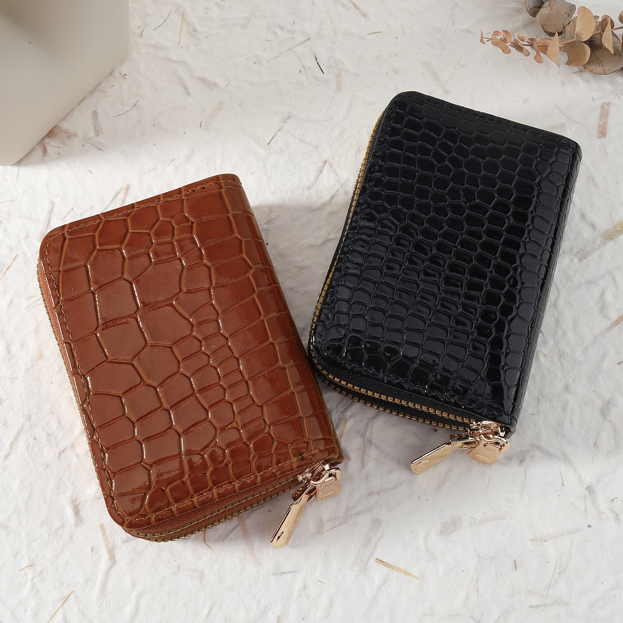 Women's Crocodile Pattern Synthetic Leather Zipper Wallet with Card Slots in Multiple Colors