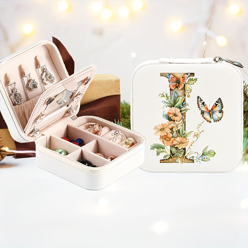 Yolgʻon charm bilan shaxsiylashtirilgan alfavitli flip-top bilan qoplangan, soʻzma-soʻz qoplangan va taqinchoqlarni saqlash uchun quti