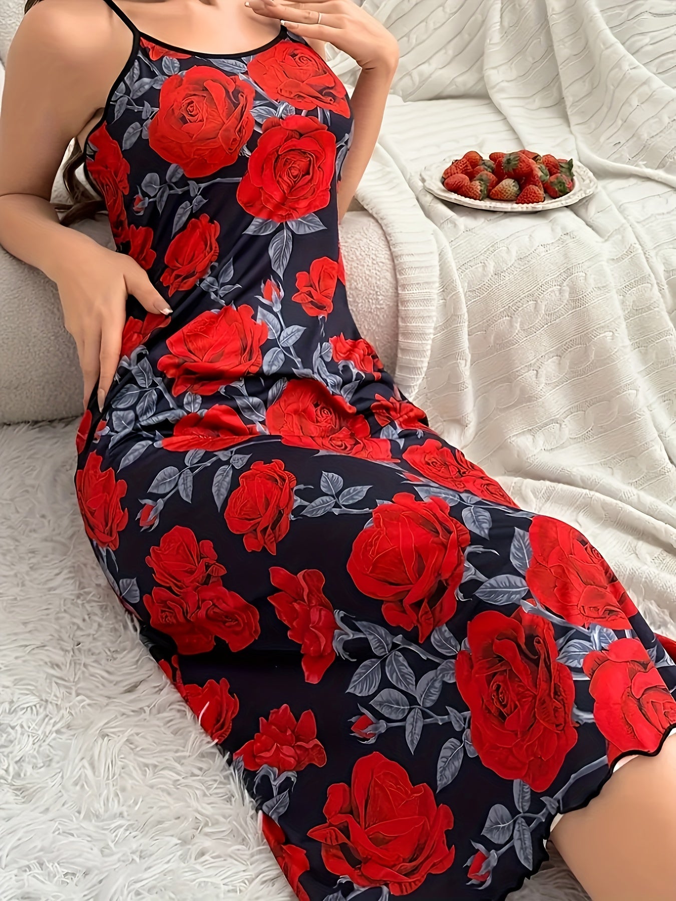 Plus Size Women’s Rose Print Sleep Dress Round Neck Nightgown
