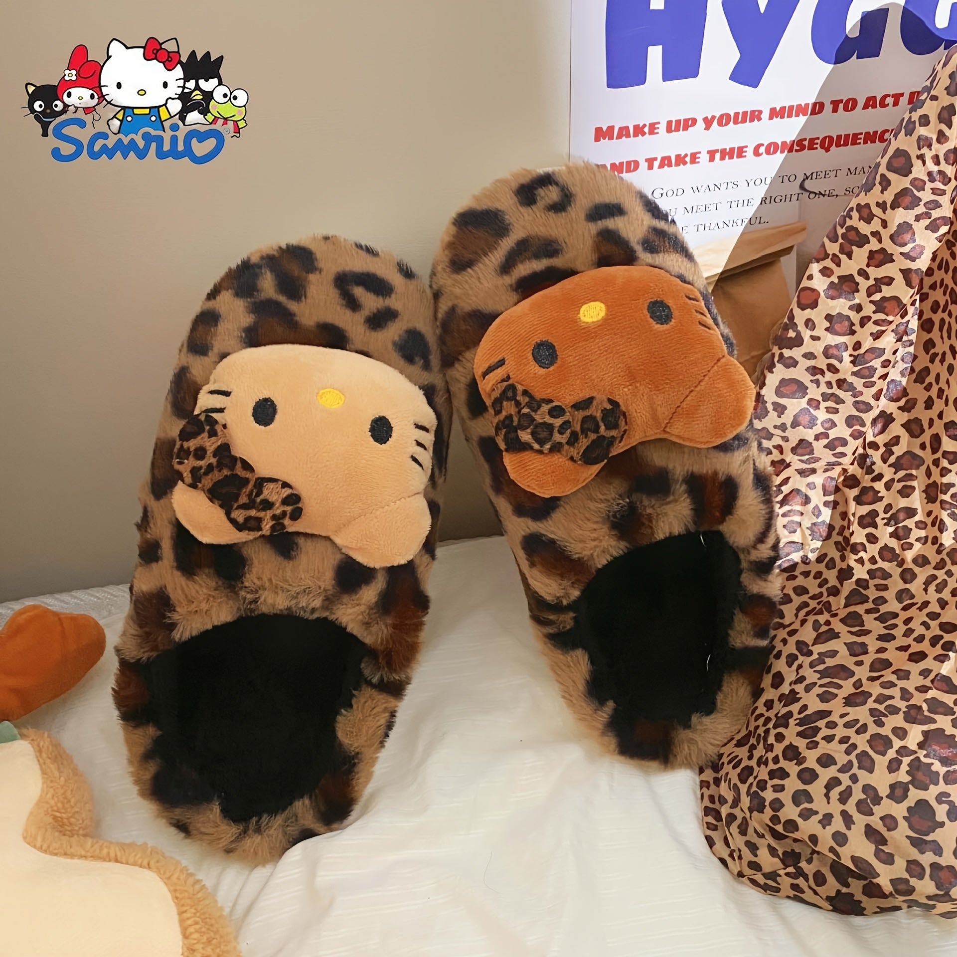 Ayollar uchun leopard bosma yumshoq ichki chanoq poyabzallari, sirpanmaydigan, issiq oyoq kiyim