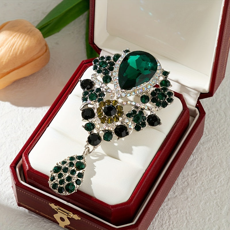 Elegant Silver Brooch Pin with Sparkling Rhinestones for Women