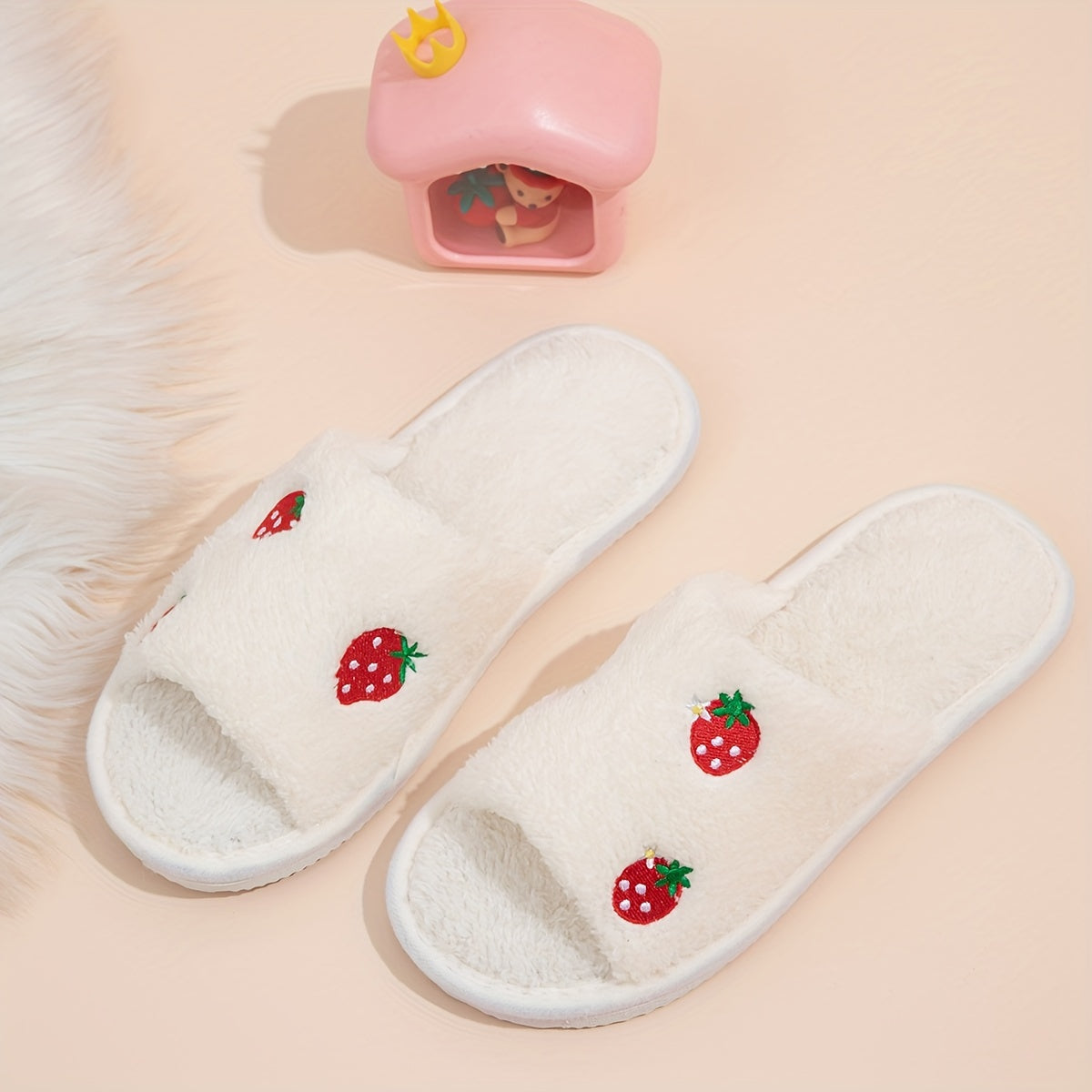 Women's Plush Slippers Open Toe Cork Sole Indoor Shoes Strawberry Pattern