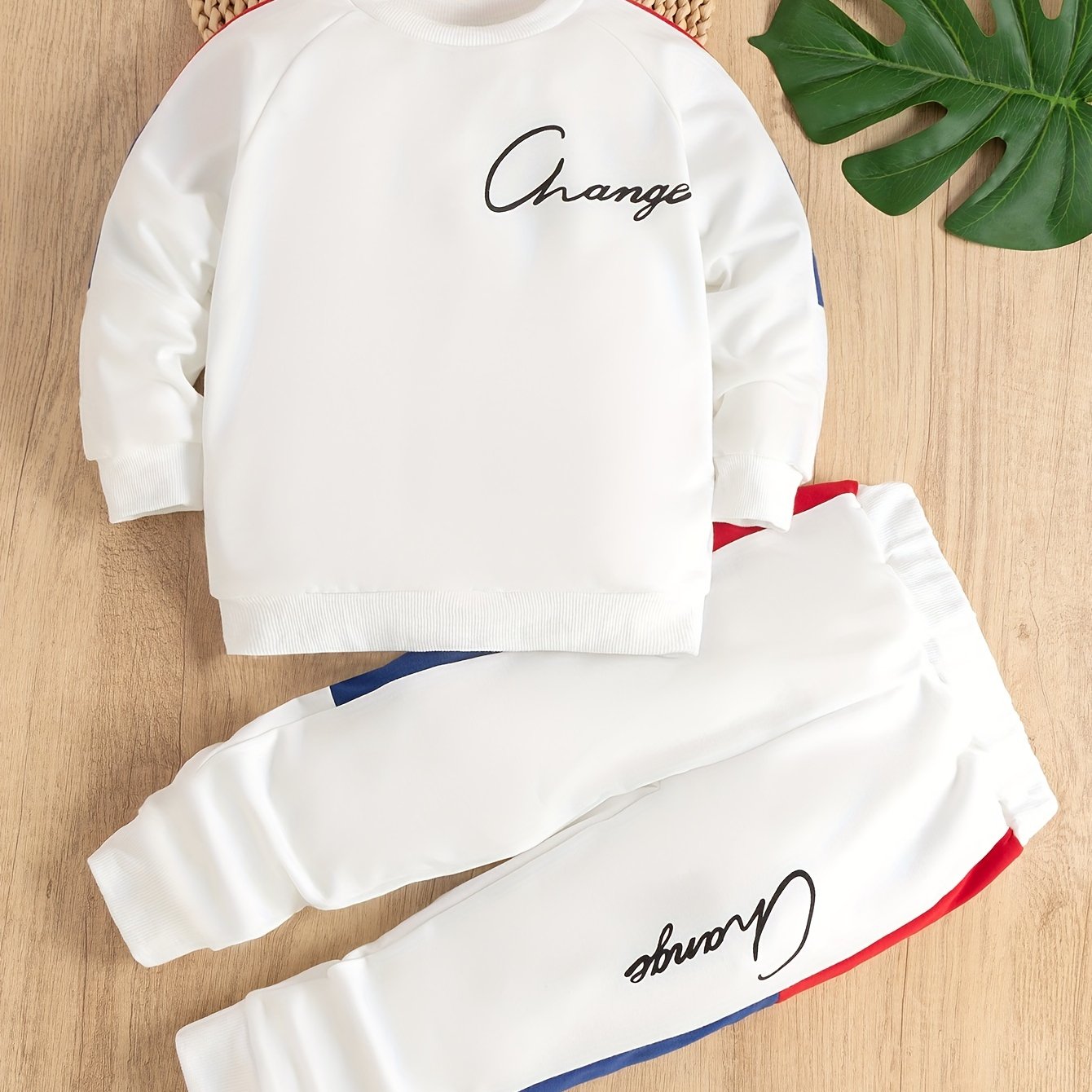 Conjunto casual para niños pequeños, sudadera y pantalones de chándal con estampado de cambio para primavera y otoño

Source:
Toddler Boys Casual Outfit Sweatshirt and Sweatpants with Change Print for Spring Fall