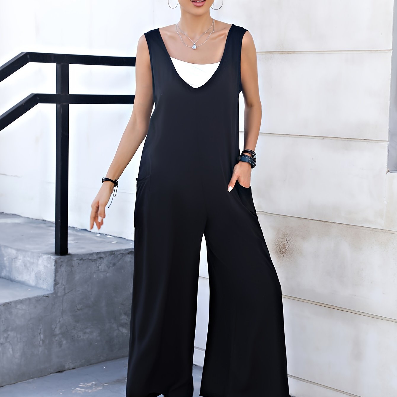 Mono casual de tirantes de talla grande para mujer con escote en V profundo y pantalones anchos y sueltos