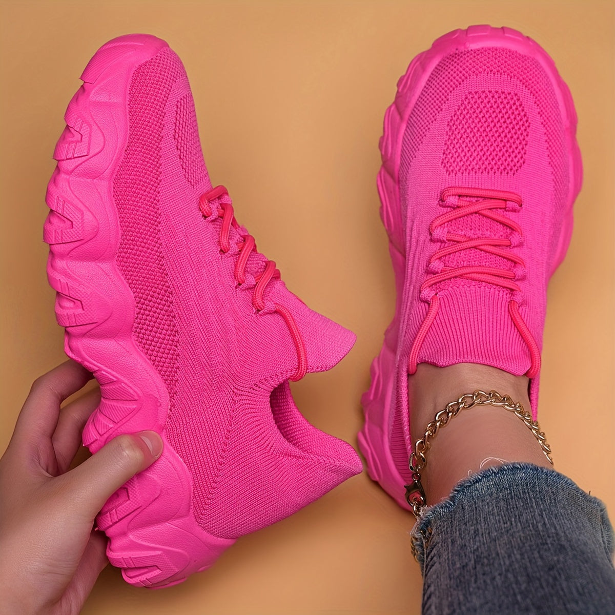 Women's Breathable Casual Sneakers Low Top Lace-Up Shoes for Outdoor Use