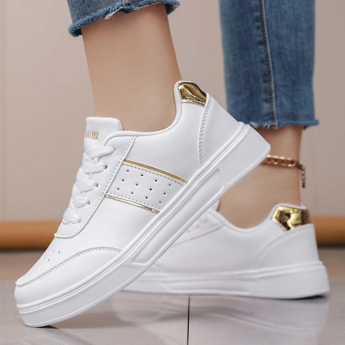 Ayollar uchun qora pastki qismi ochiq sport poyabzali, nafas oladigan PU, kundalik kiyim uchun, oltin detallari bilan