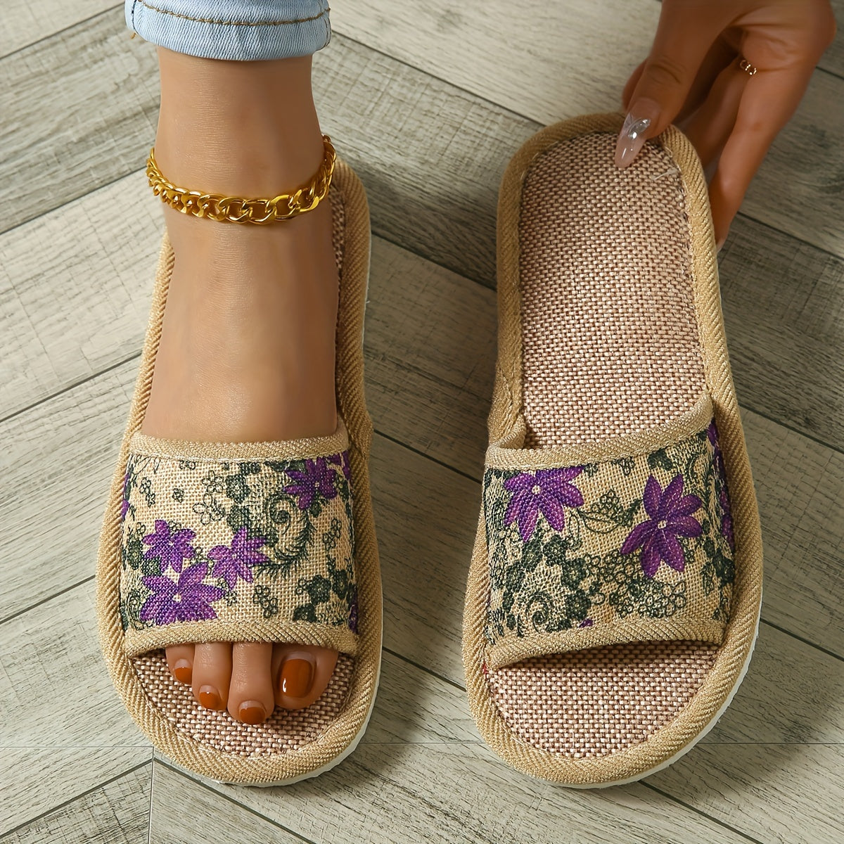 Women's Floral Linen Slippers with Non-slip Sole for Indoor Home Use
