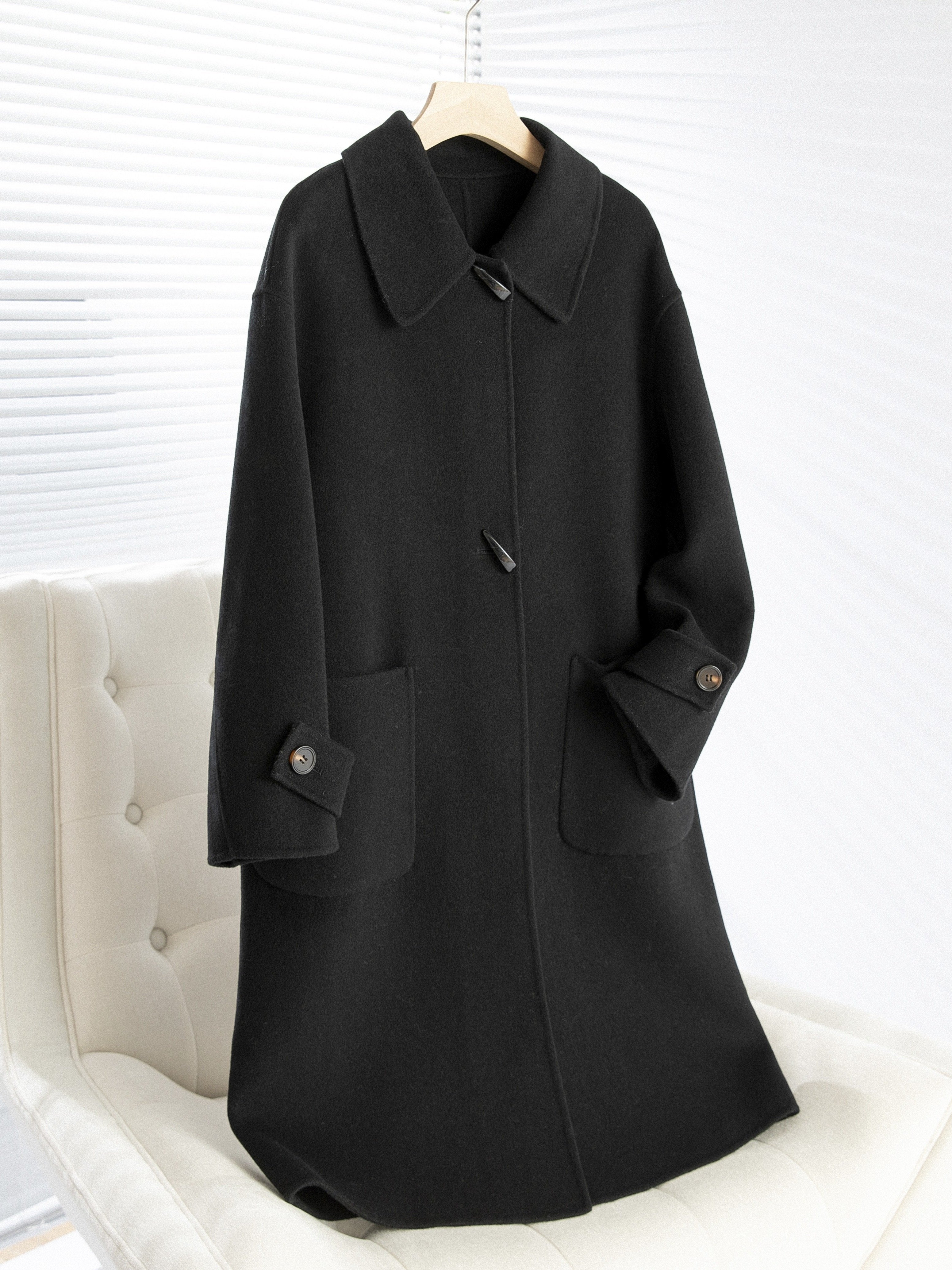 Women's Wool Overcoat with Long Sleeves, Solid Color Button Front, Patched Pockets for Fall Winter