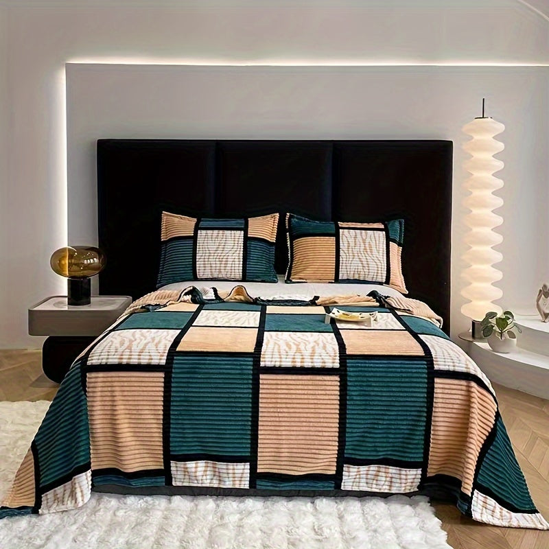 Geometric Square Grid Milk Fleece Throw Blanket for All Seasons