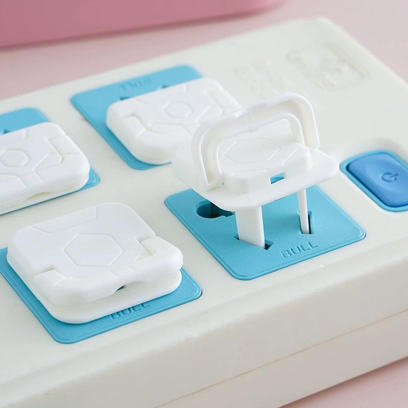 10 Pieces Plastic Safety Outlet Covers for US Standard Plugs Childproof Shock Prevention