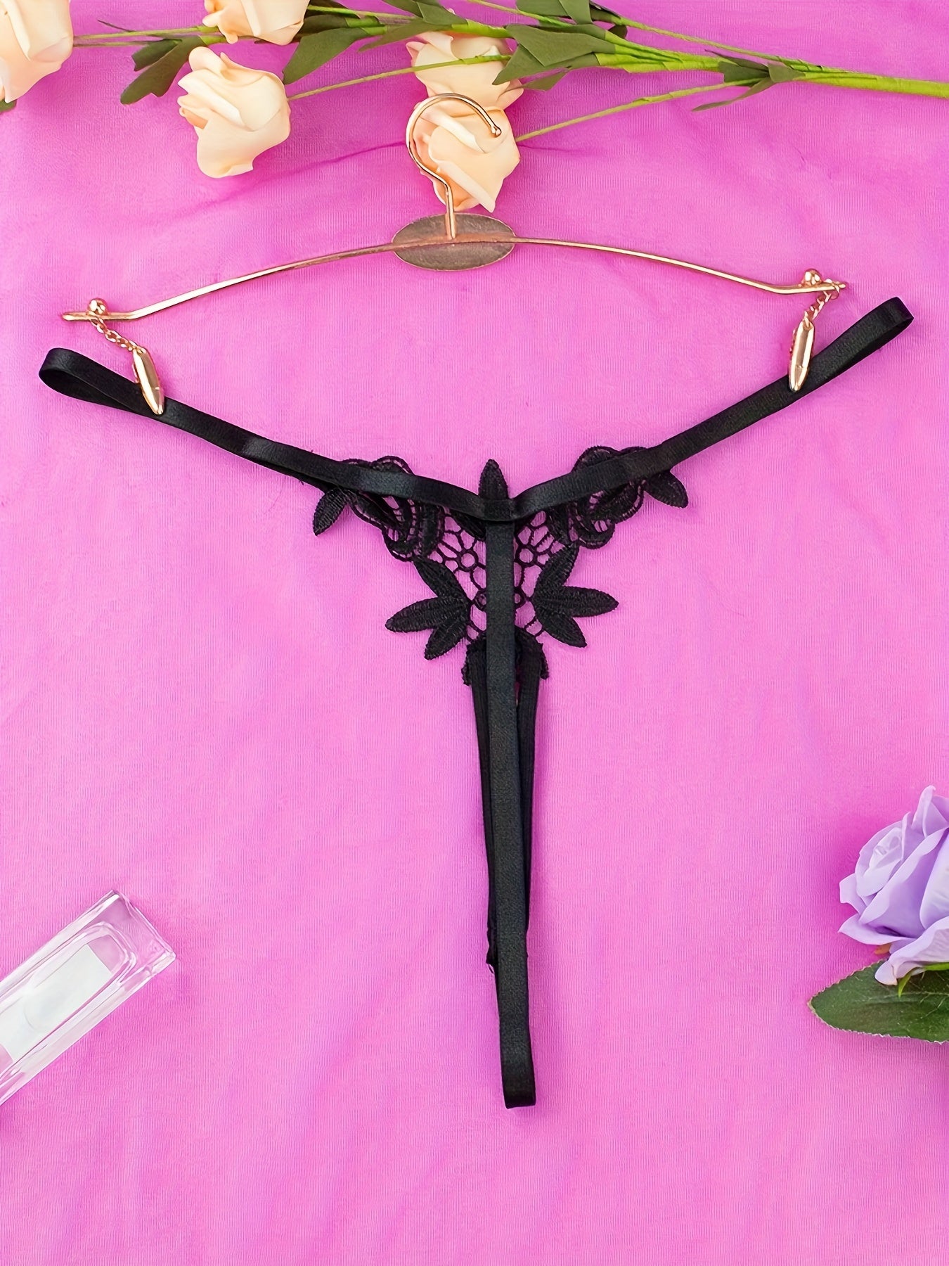 Women's Floral Imitation Pearl Crotch Thongs Low-Rise Lingerie