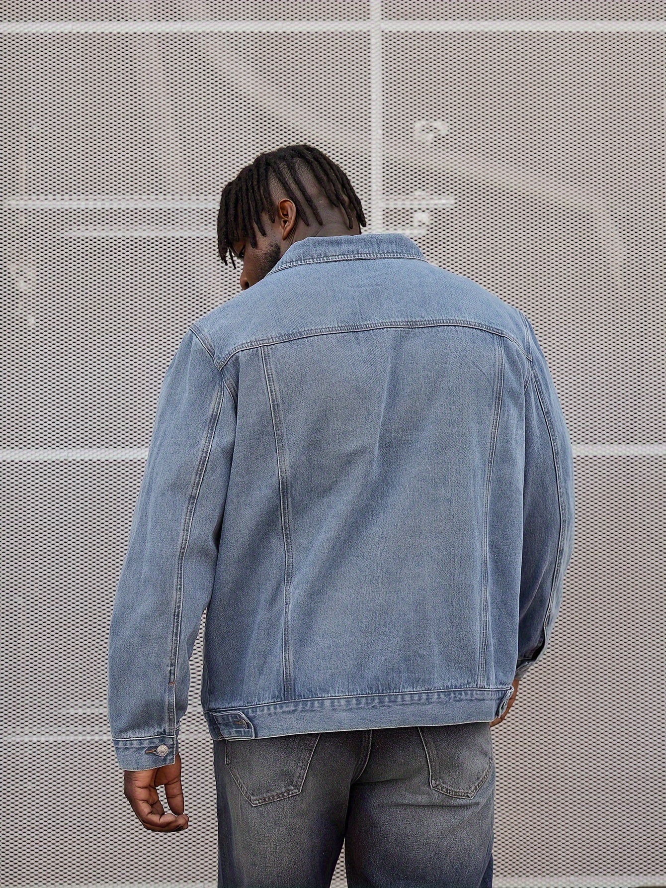 Plus Size Men's Washed Denim Jacket Regular Fit Cotton Solid Color