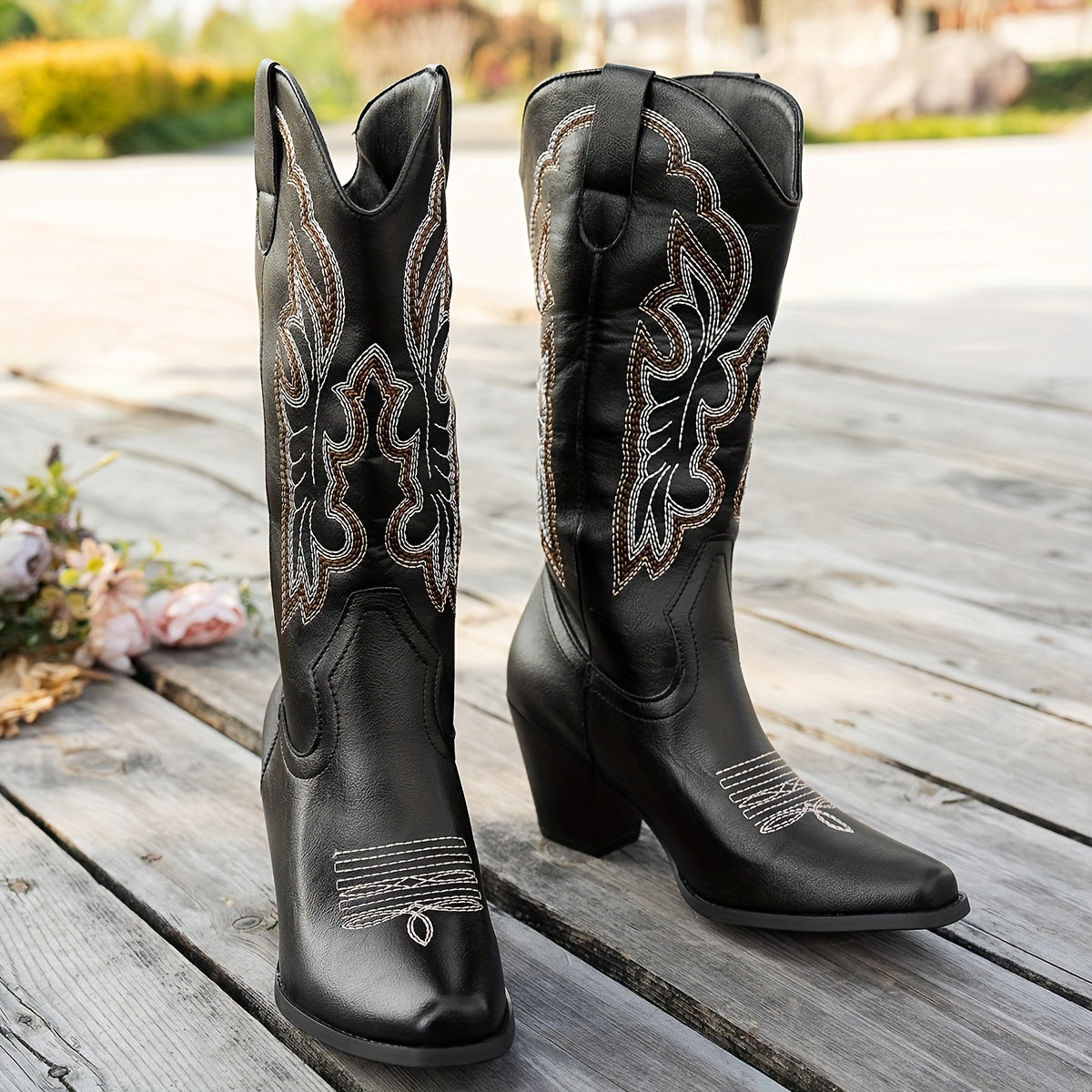 Women's Black Embroidered Western Cowboy Boots with Chunky Heel