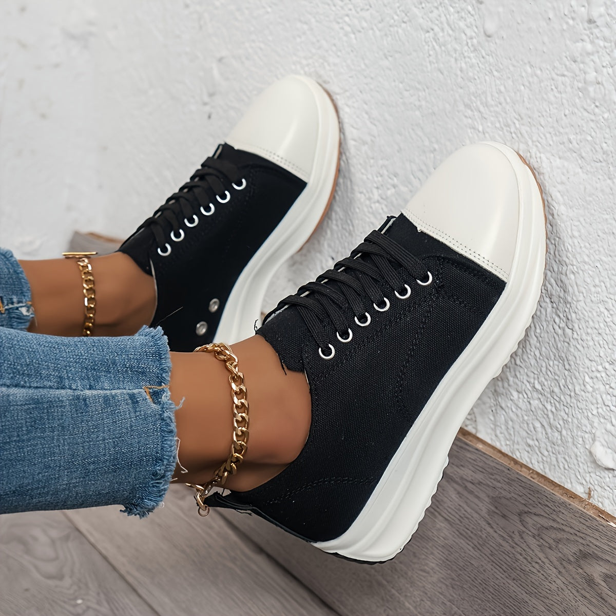 Women's Casual Non-Slip Lace-Up Sneakers with Thick Soles