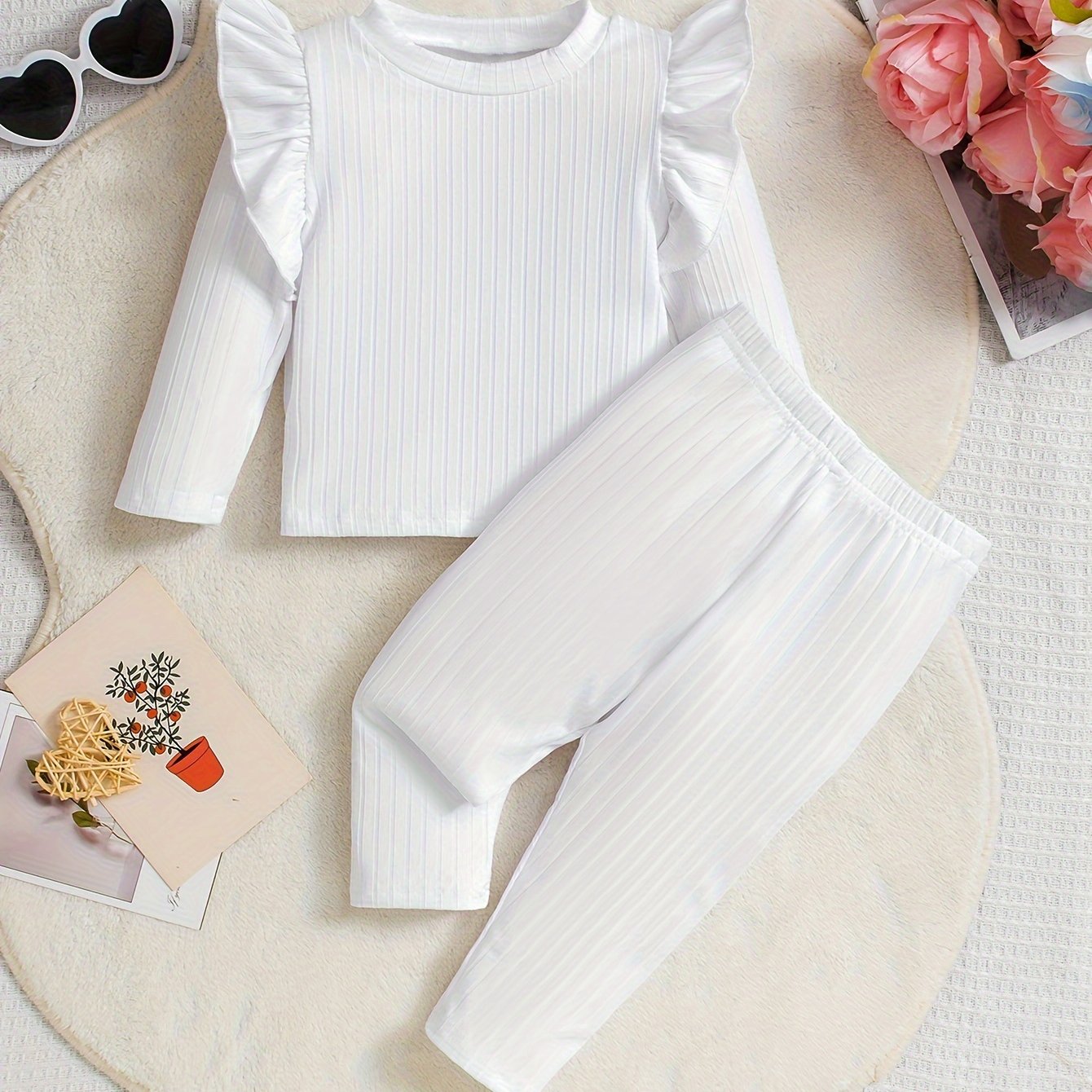 Qizlar uchun bolalar kiyimlari to'plami, uzun qo'lqopli Petal Pink chiziqli kofta va shimlar, kuzgi tashqi faoliyatlar uchun