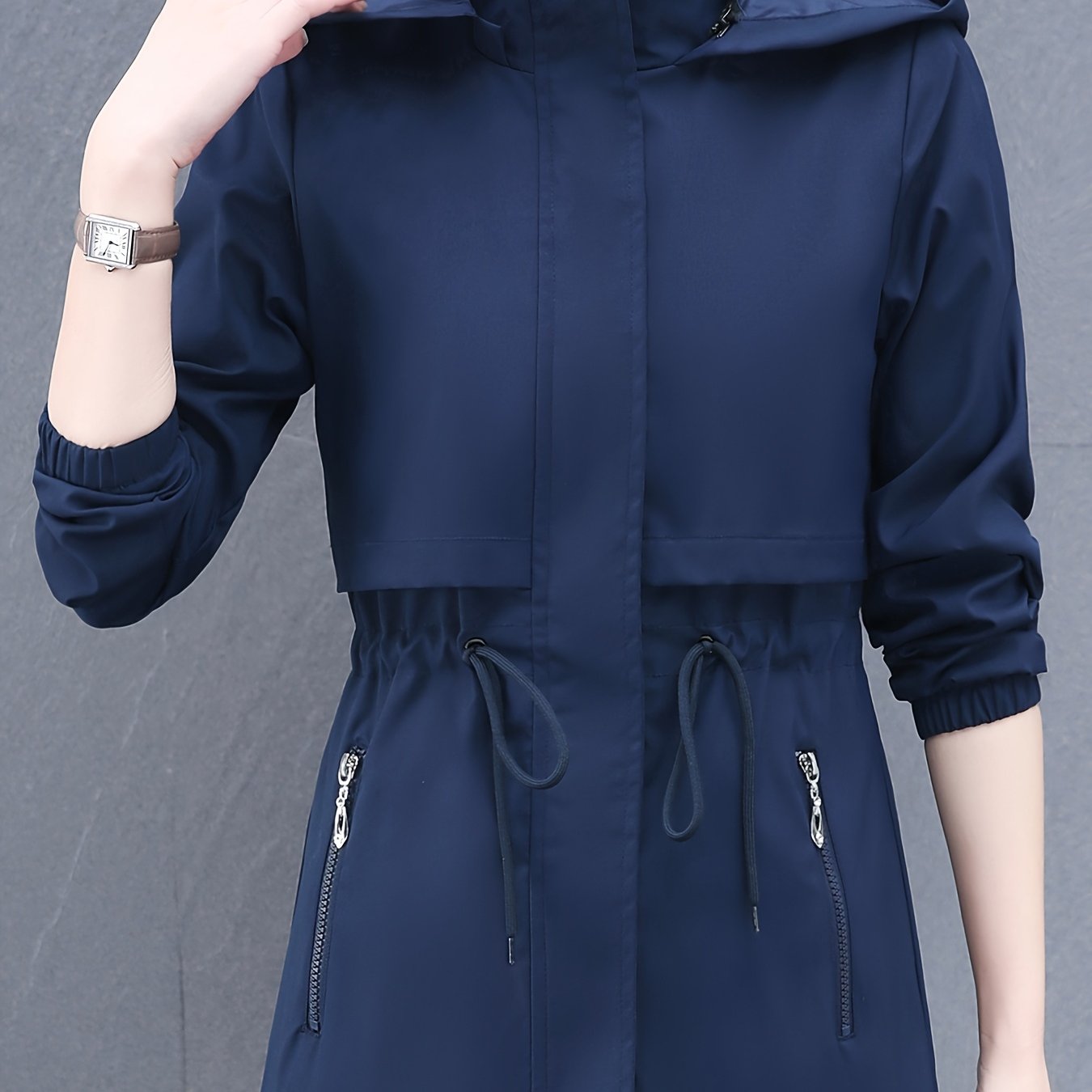 Chaqueta casual ligera con capucha de poliéster de talla grande para mujer para primavera y otoño