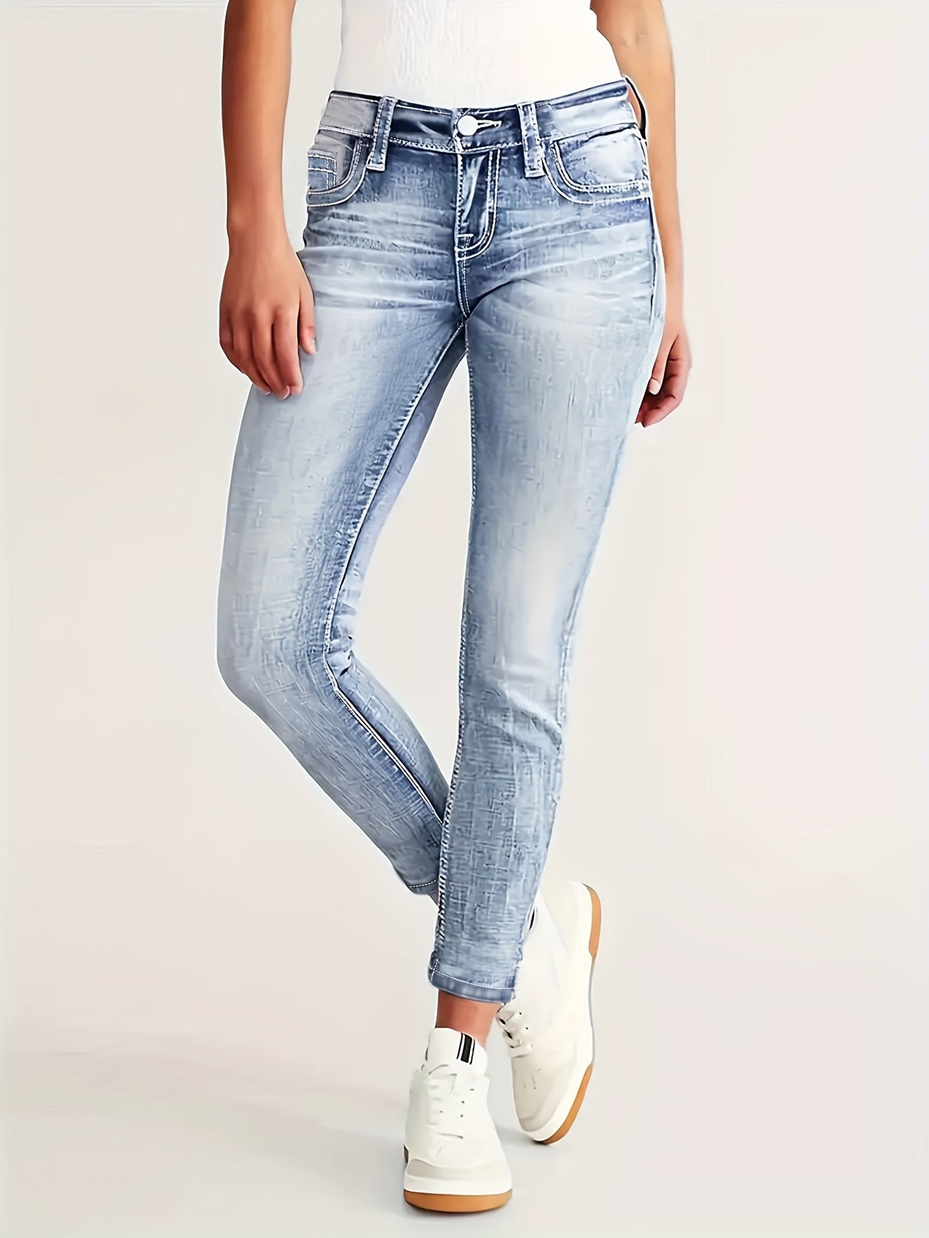 Plus o'lchamli ayollar uchun yuqori belli elastik denim jinsi ko'k vintage buzilgan
