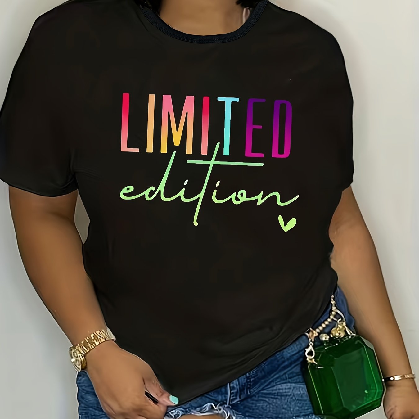 Women's Black Graphic T-Shirt Short Sleeve Casual Loose Fit