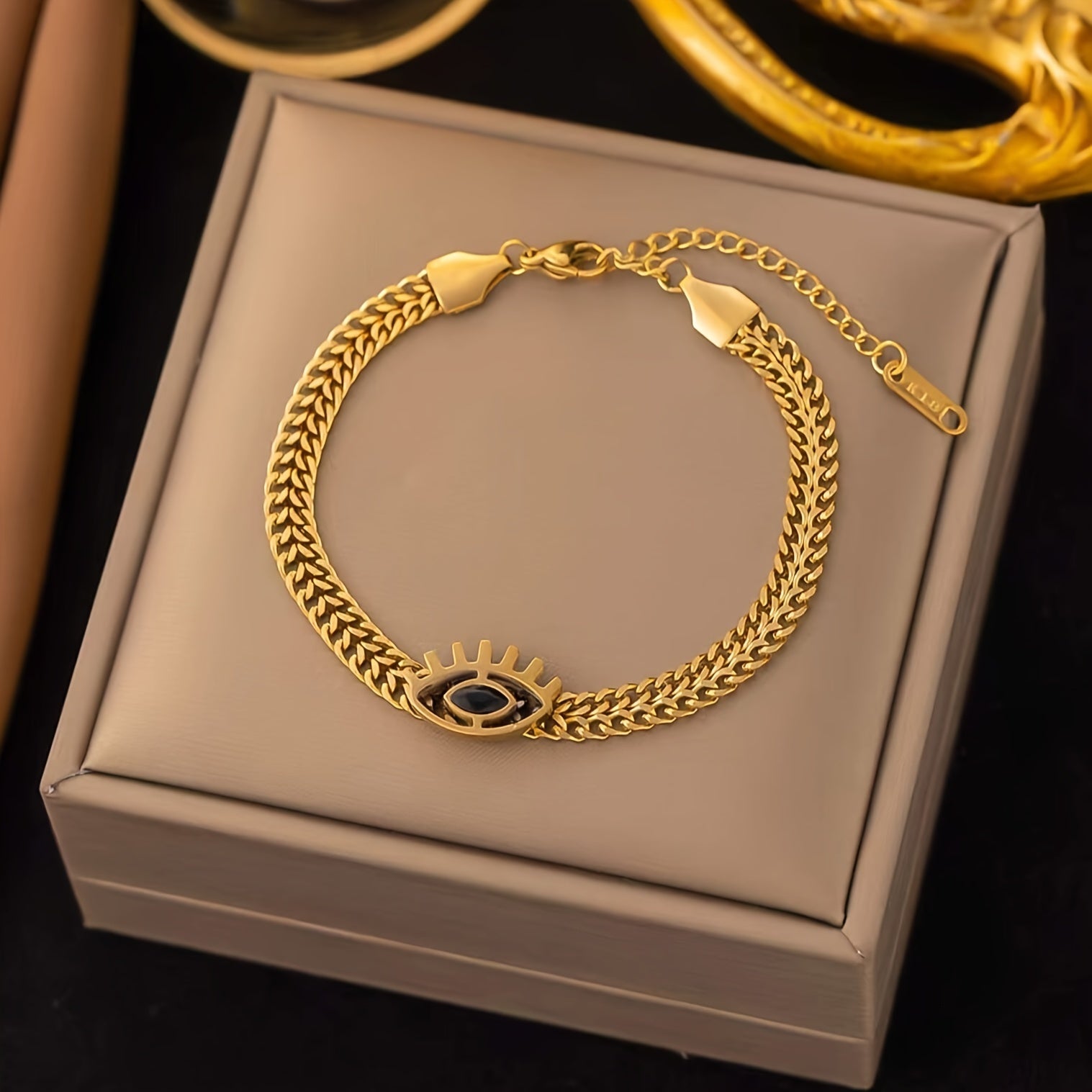 Golden Stainless Steel Retro Men’s Chain Necklace and Bracelet Set with Blue Eyes Design