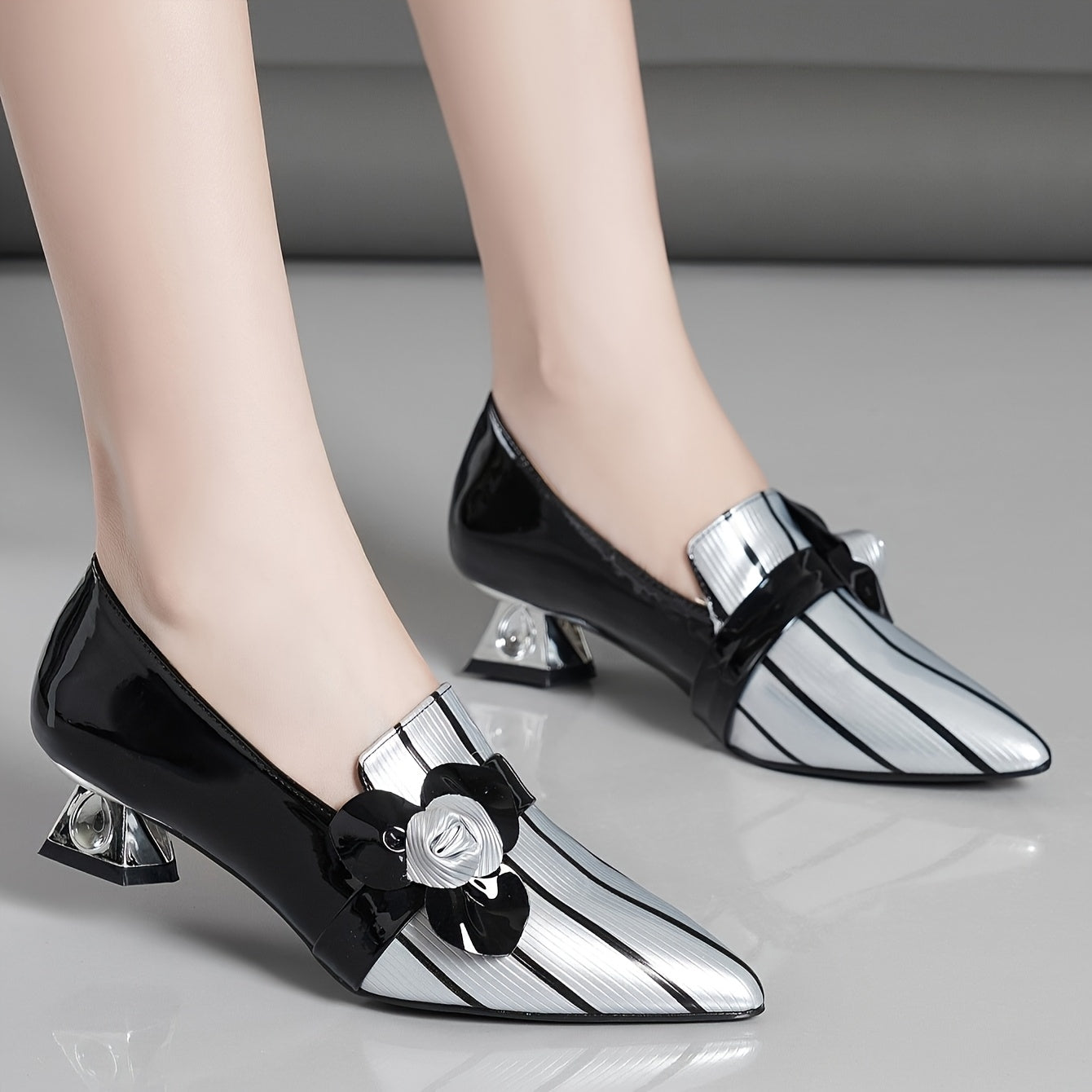 Women Black Silver Pointed Toe Pumps Mid-Heel Synthetic Rubber Fall Fashion