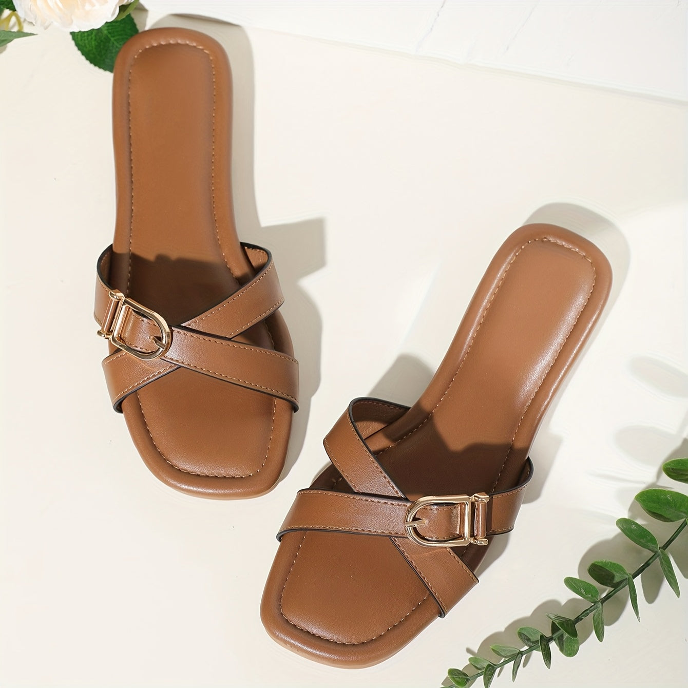 Women's Flat Cross-Strap Sandals Breathable Casual Flip Flops in Multiple Colors