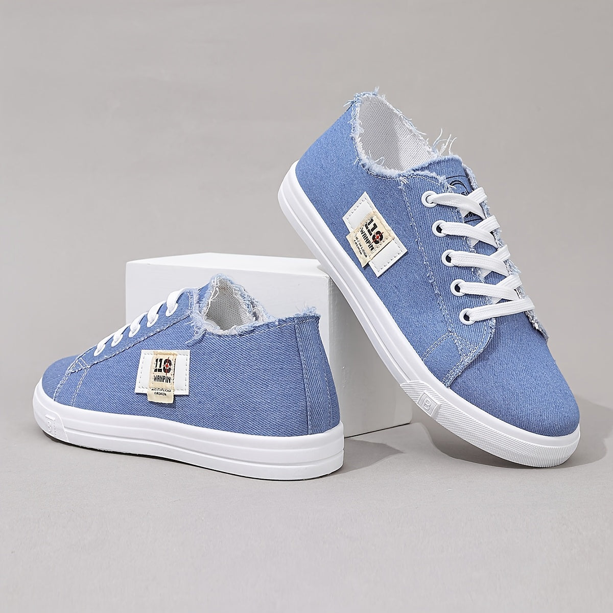 Women's Breathable Fabric Sneakers, All-Season Casual Lace-Up Shoes