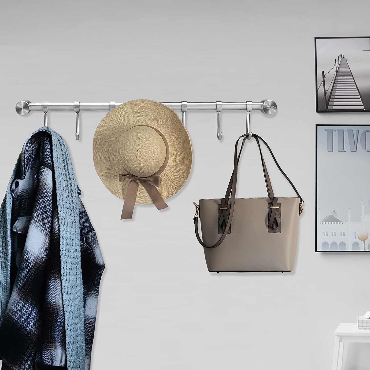 Zarif zanglamas po'latdan yasalgan oshxona asboblari tokchasi devorga o'rnatish uchun - Qozonlar, qozonlar, spatulalar, viskalar, o'lchov stakanlari va kofe kuboklarini tartibga soling - Uy, kofe bar yoki hammom saqlash uchun ko'p maqsadli tutqichlar