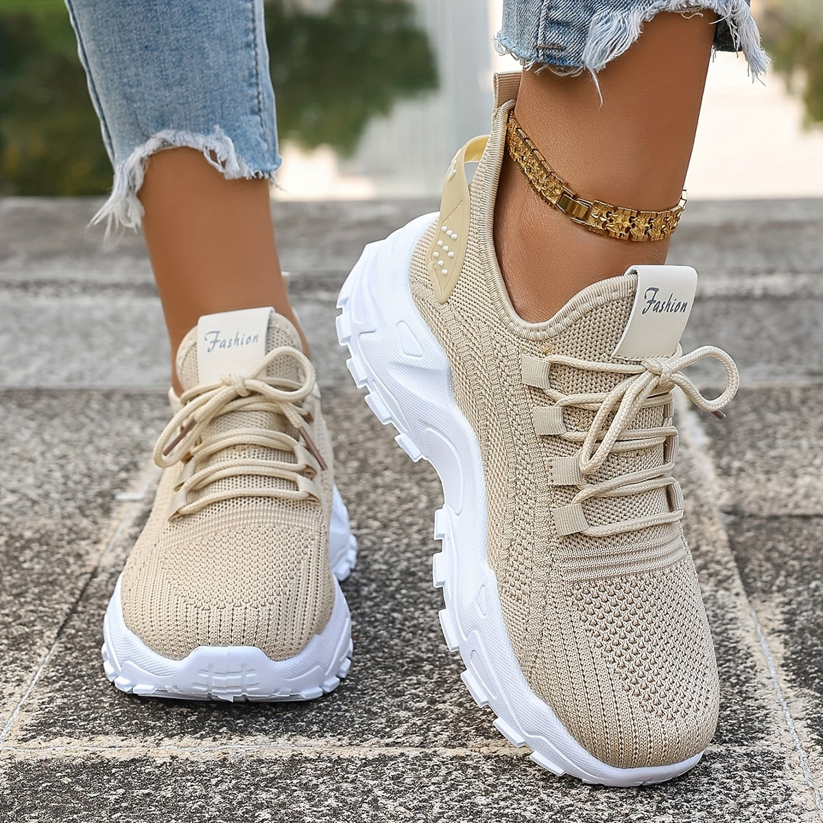 Zapatillas de malla transpirable para mujer, zapatillas ligeras de caña baja para correr con suela acolchada