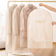 Yupqa zipp bilan kiyimlar uchun chang o'tkazmaydigan qopqog'li kiyim saqlash sumkasi, yostiqlar, ko'ylaklar tashkilotchisi