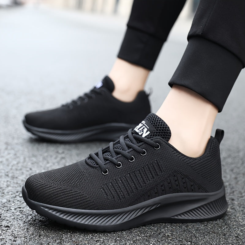 Erkaklar uchun yengil va nafas oladigan shoelace sport poyabzallari yo'l yugurish, fitnes va tasodifiy kiyim uchun.