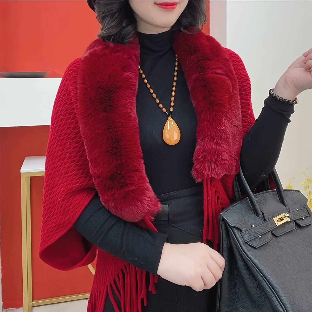 Women's Faux Fur Collar Shawl Thick Polyester Jacquard Tassels Windproof Casual