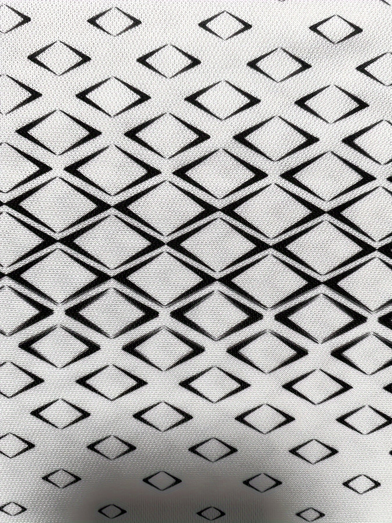 Erkaklar uchun plussiz casual golf koftasi, qisqa yengli, retro geometrik plitka printi, engil va qulay.