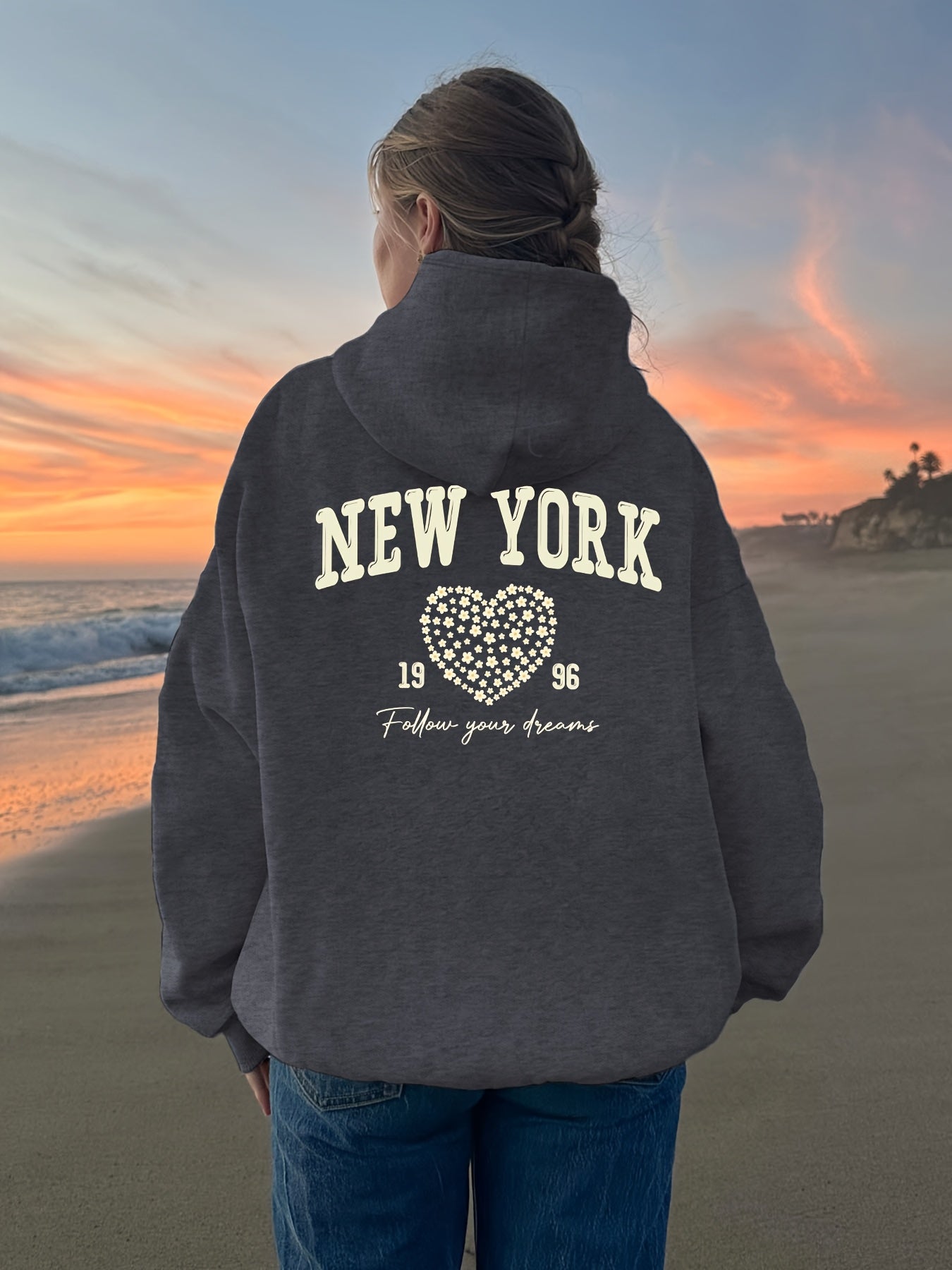 Толстовка женская оверсайз с капюшоном, повседневная, с принтом сердца, коричневая, всесезонная