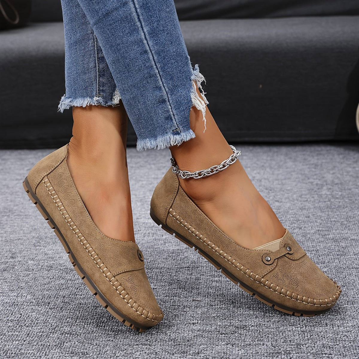 Women's Slip-On Shoes with Large Retro Metal Buckle Lightweight Comfortable All-Season Vintage Ballet