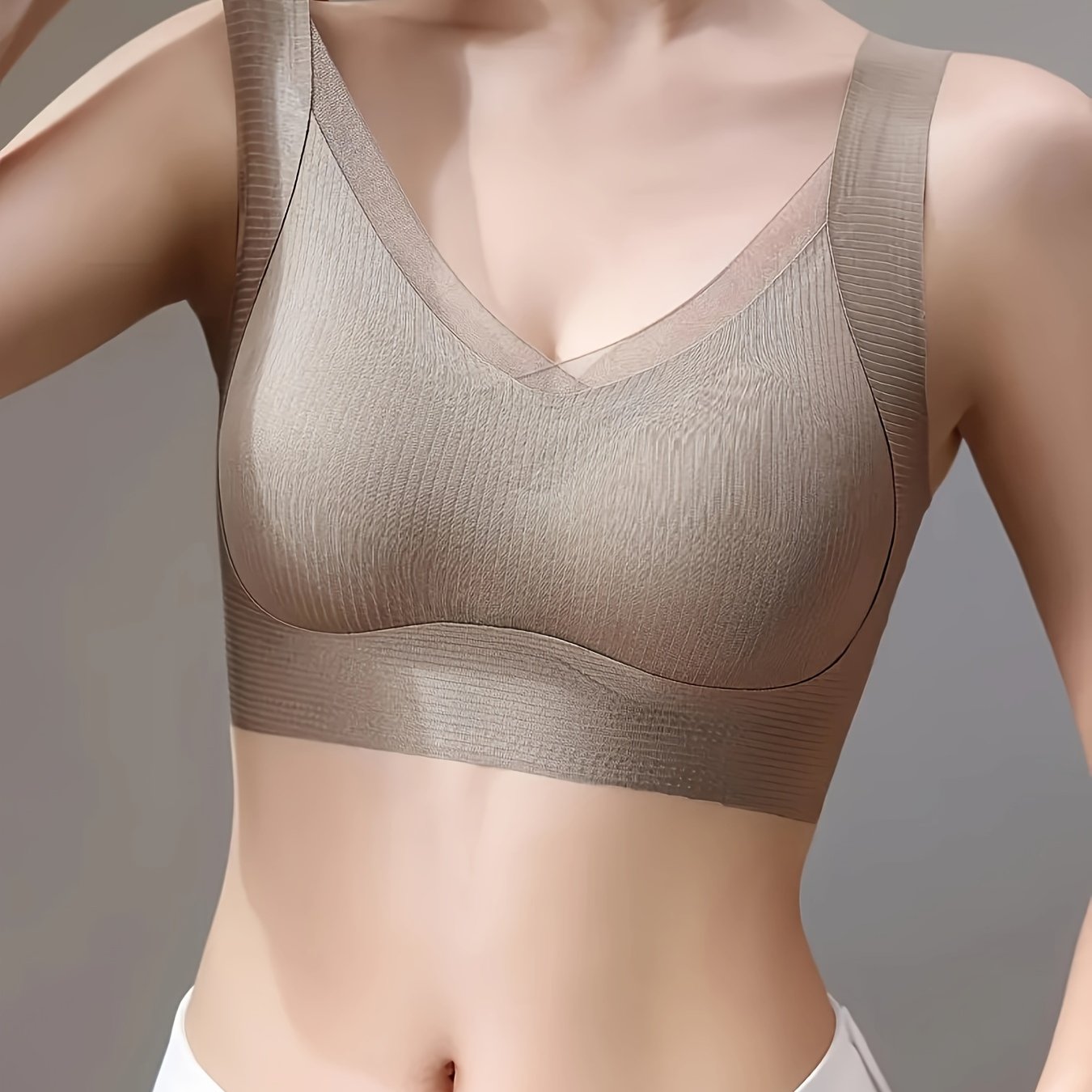 Бесшовный бюстгальтер-танк с полным покрытием и эффектом пуш-ап для женщин: сексуальное и удобное нижнее белье.