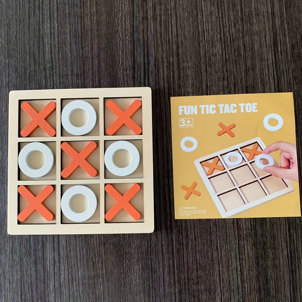 Qalinlashtirilgan yog'och XXOO Tic Tac Toe taxtasi o'yinlari ota-ona va bola o'rtasidagi muloqotni rag'batlantiradi, mantiqiy fikrlash ko'nikmalarini oshiradi va qiziqarli va qiyin uchta belgi shaxmat jumboq o'yinchoqni taqdim etadi.