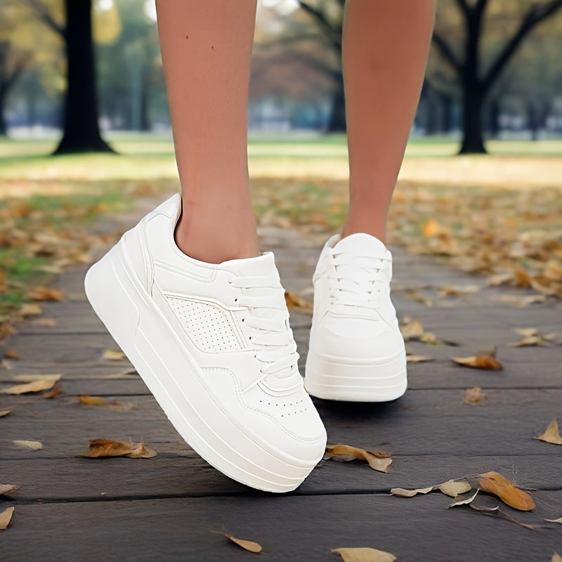 Women's White All-Season Sneakers Breathable Comfortable Versatile