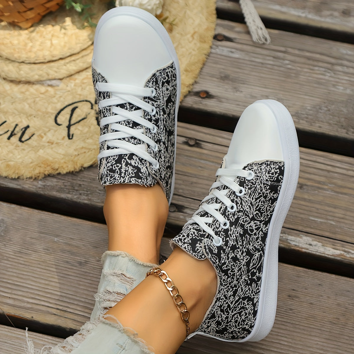Women's Canvas Sneakers Low Top Casual Shoes All-Season TPR Sole