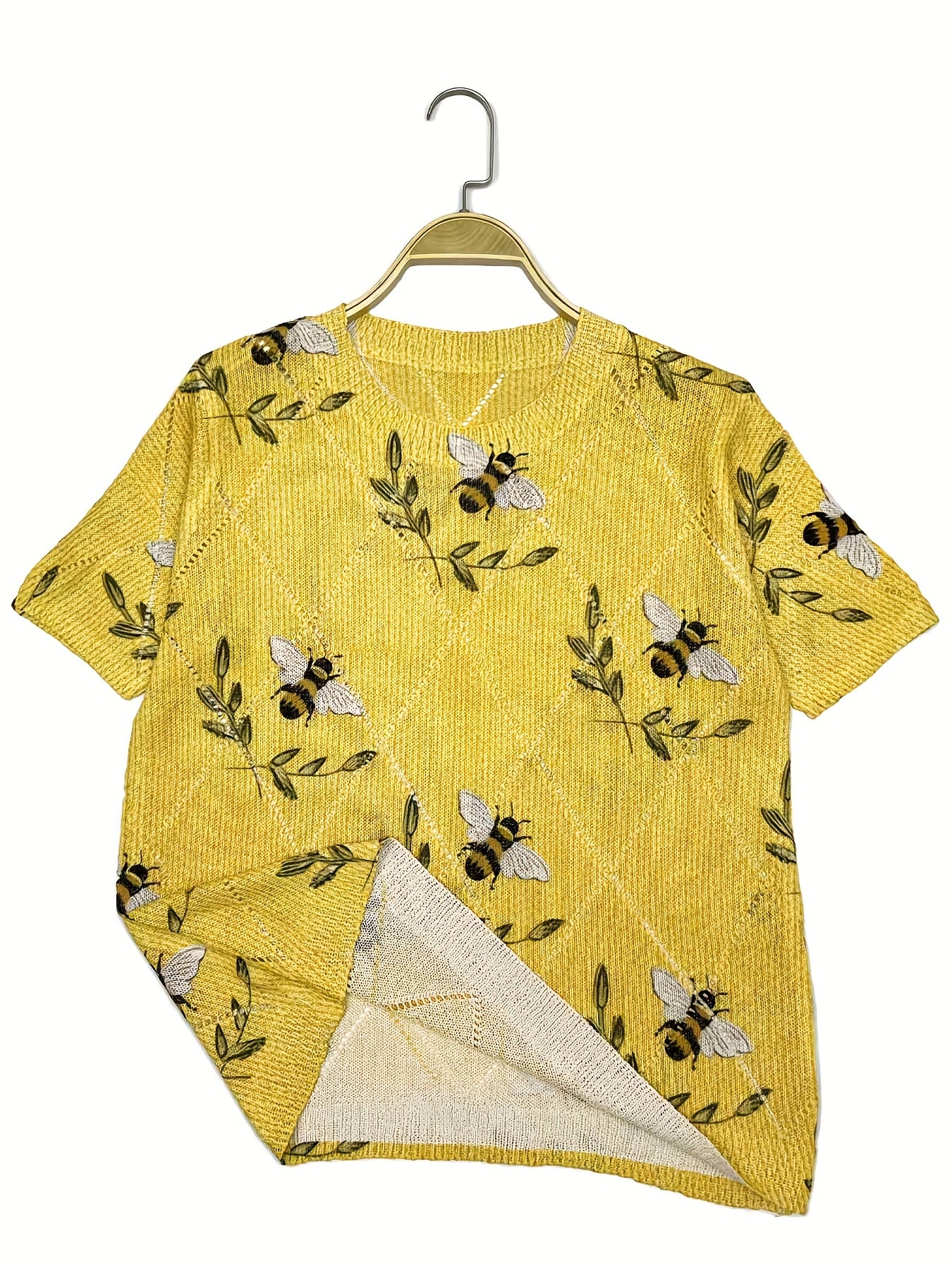 Women's Short Sleeve Top with Bee Pattern, Digital Print, Casual Style
