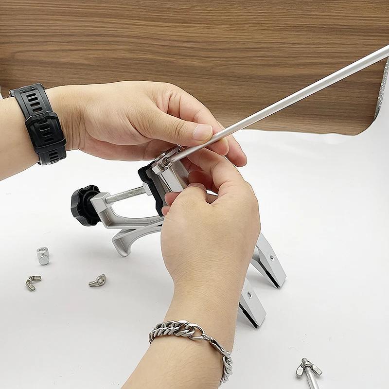 360° айланма функцияси билан янгиландиган фиксланган бурчакли пичоқ тозалаш қуроли, ошхона пичоқларини самарали тегишли қилиш учун.