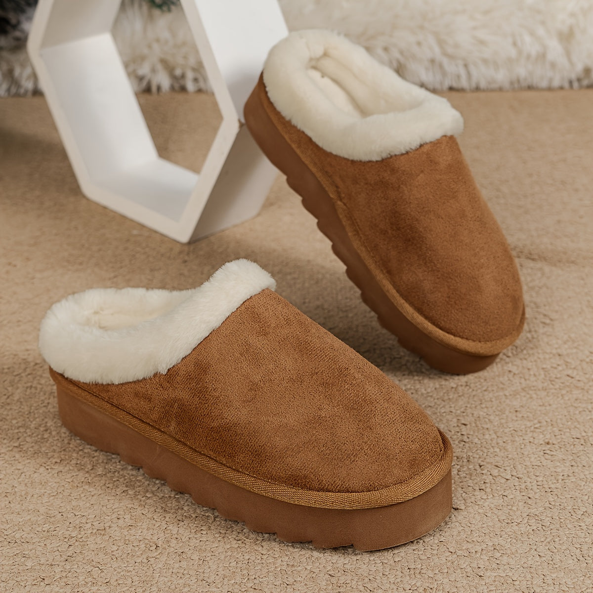 Women's Fleece-Lined Slip-On Slippers Beige White Indoor Outdoor Comfort