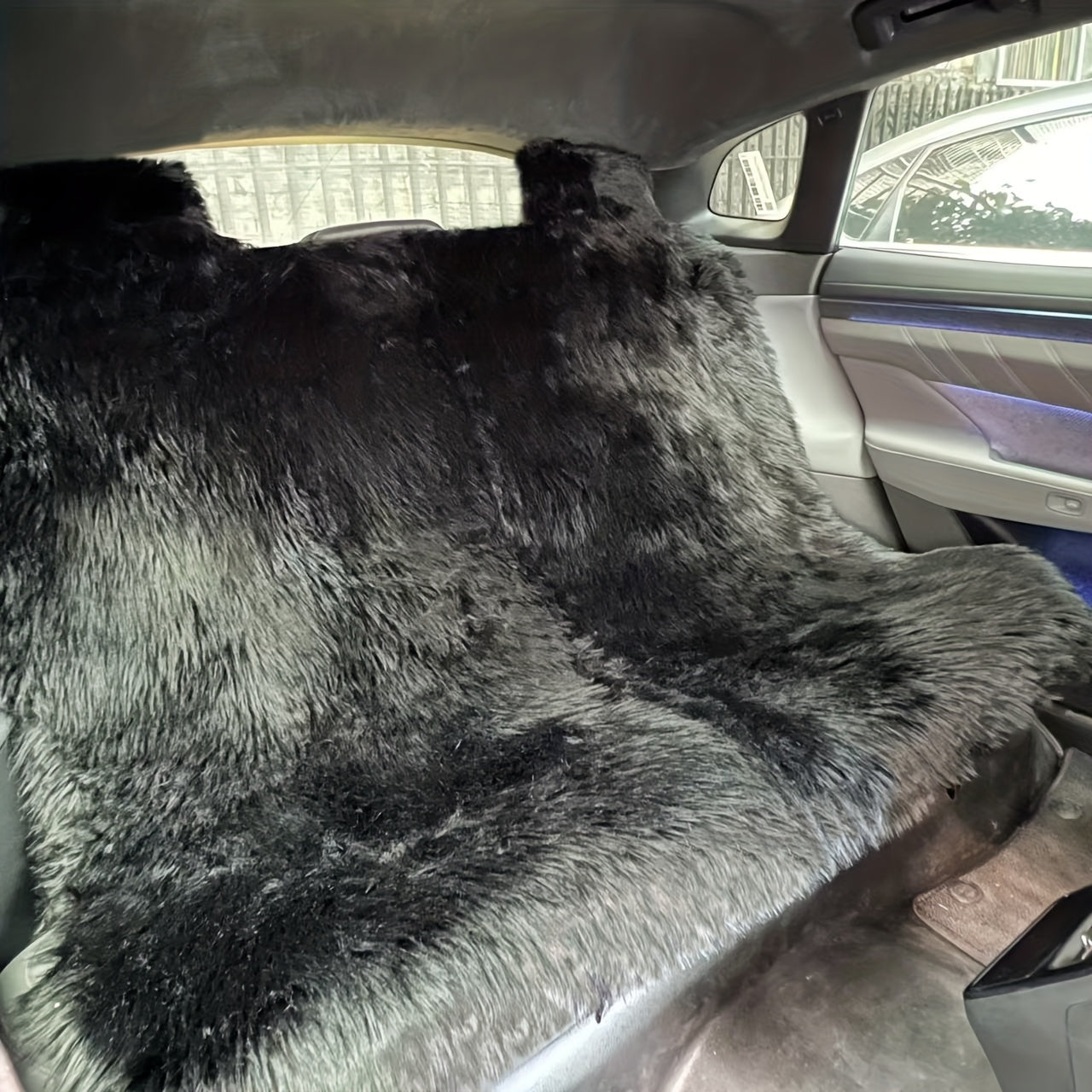 Thickened Plush Car Seat Cushion for Winter Warmth and Comfort