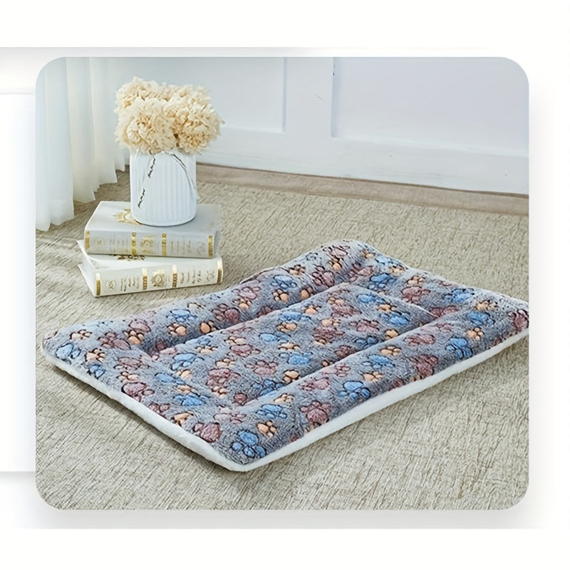 Thickened Pet Sleeping Mat for Cats and Dogs in Autumn and Winter Small to Medium Size