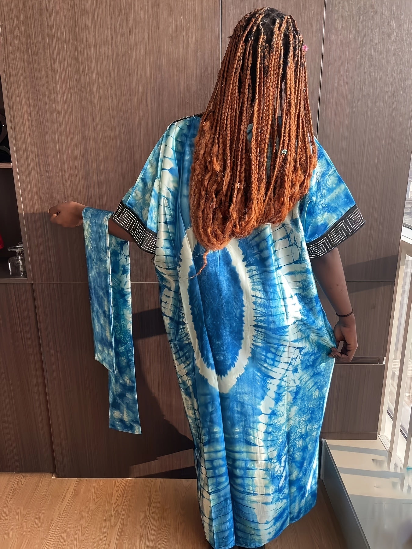 Ayollar uchun kattaroq o'lchamdagi turk kaftan ro'ba uzun kiyinadigan rhinestones bilan