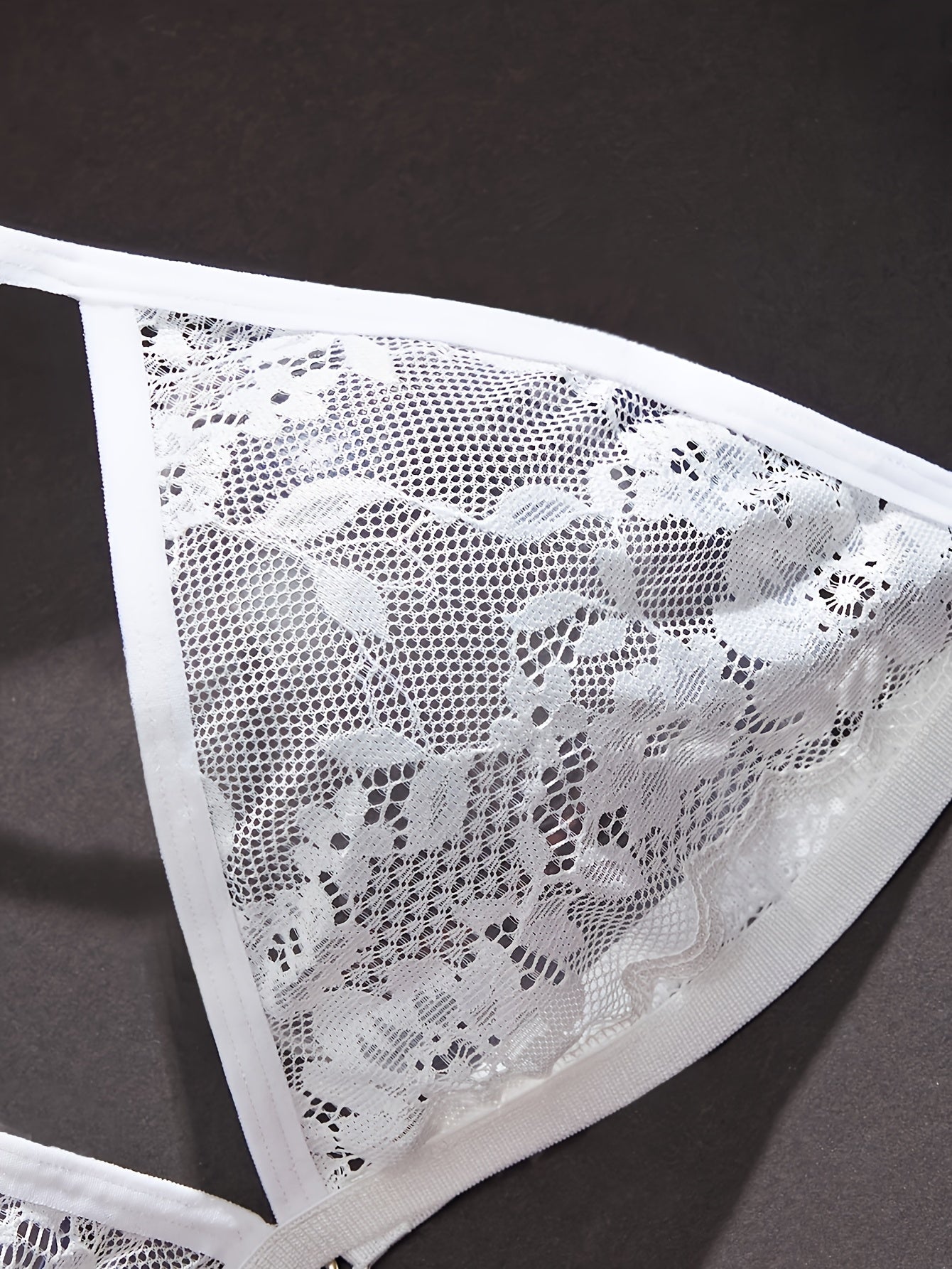 Women's Red Plaid Lingerie Set with Medium Support and Color Block Design