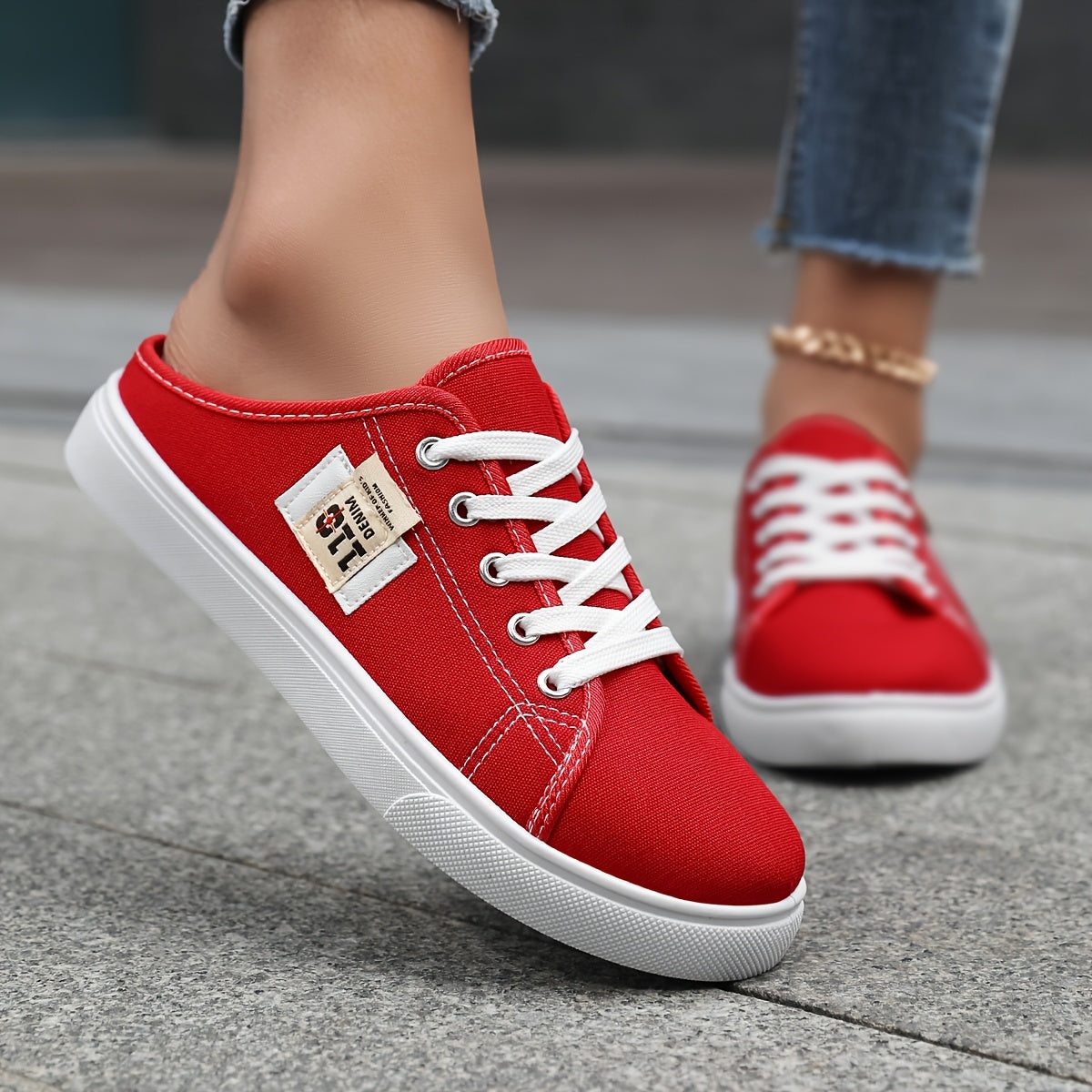 Ayollar uchun slip-on kundalik poyabzal nafas oladigan mato, sirpanmaydigan taglik, qora, oq, pushti